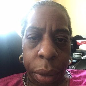 Meet your Posher, Lynette